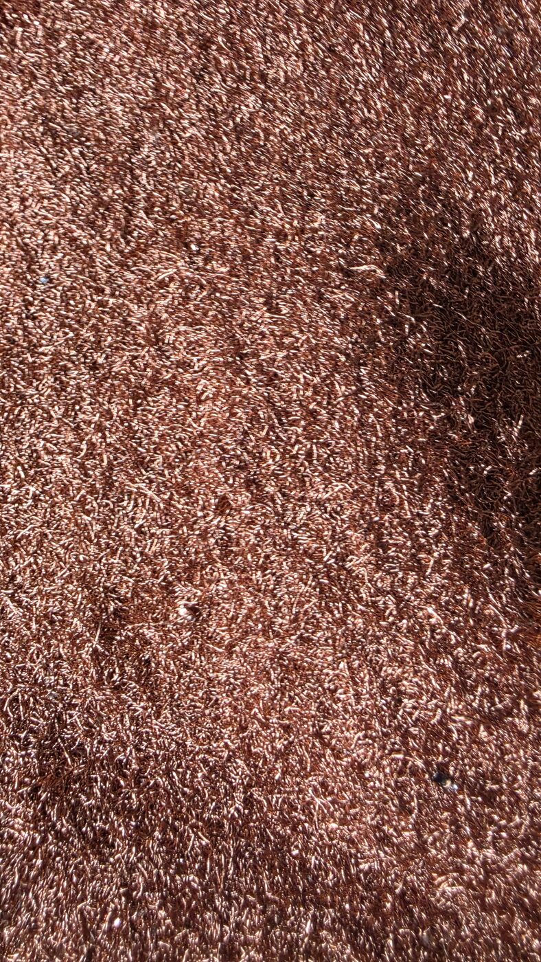Material de cobre clasificado en el patio de MRV